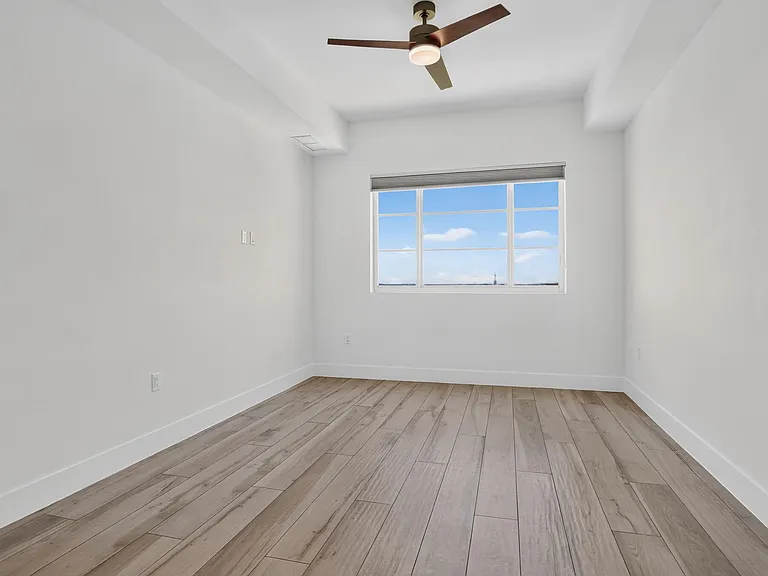 155 E Boca Raton Rd #1019 — Photo 25