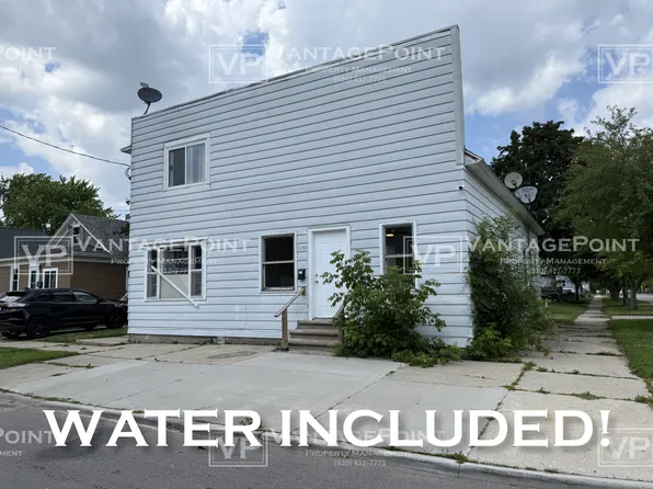 1183 Harvey St APT 1, Green Bay, WI 54302