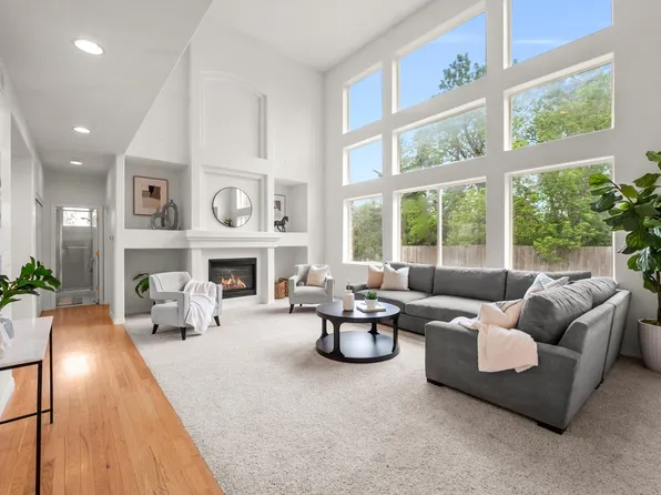 8222 Xenophon Ct, Arvada, CO 80005