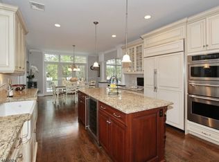 2 Maple St, Chatham, NJ 07928