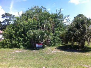 1st image of 737 SW Hillsboro Cir