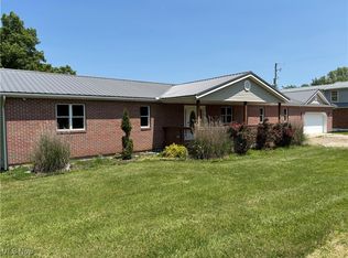 3720 Wesley Chapel Rd, Zanesville, OH 43701