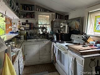 5th image of 263 East Walk