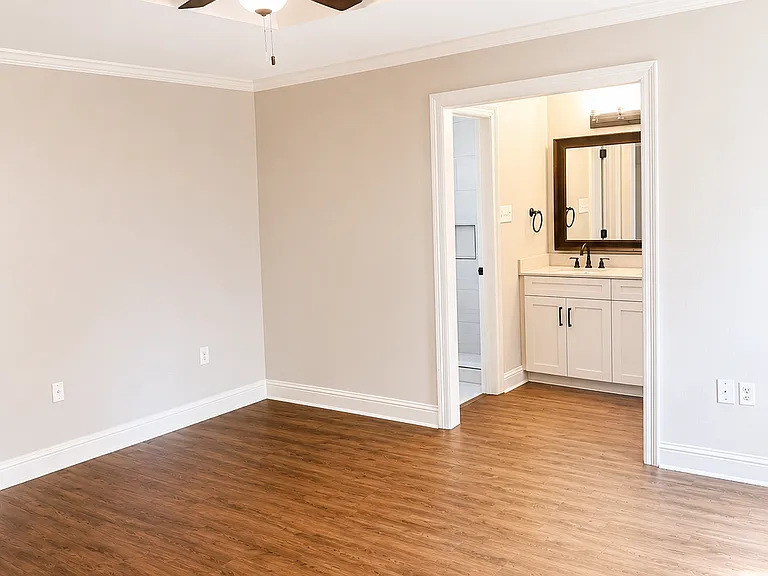 13235 Country Park Ave — Photo 5
