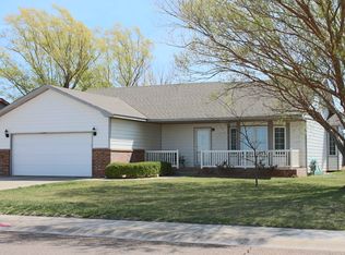 950 N Holly Dr, Liberal, KS 67901