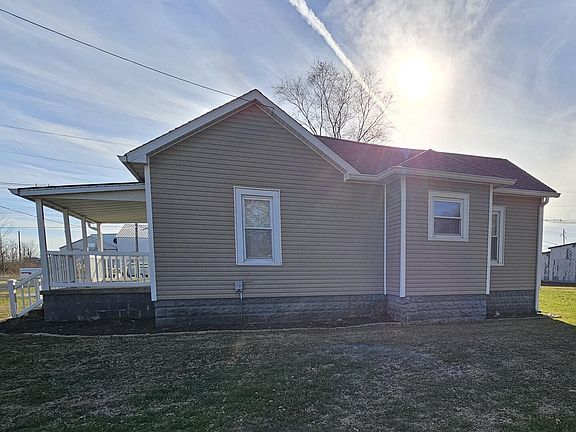 4th image of 803 S Maple St