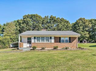 60 Whitten St, Rocky Mount, VA 24151