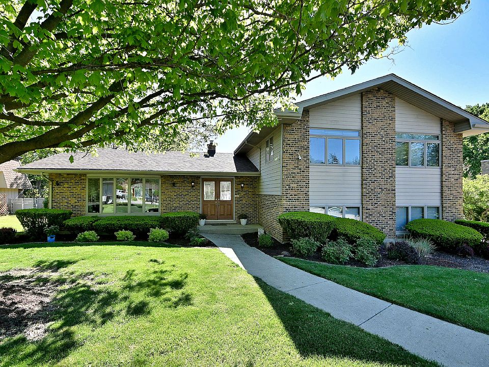 1st image of 9S631 William Dr