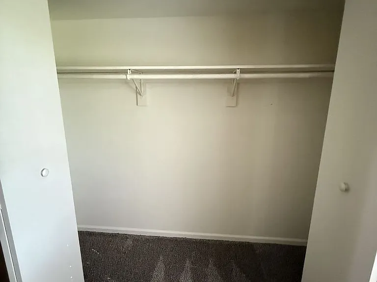 Foxfire West Apartments — Photo 39