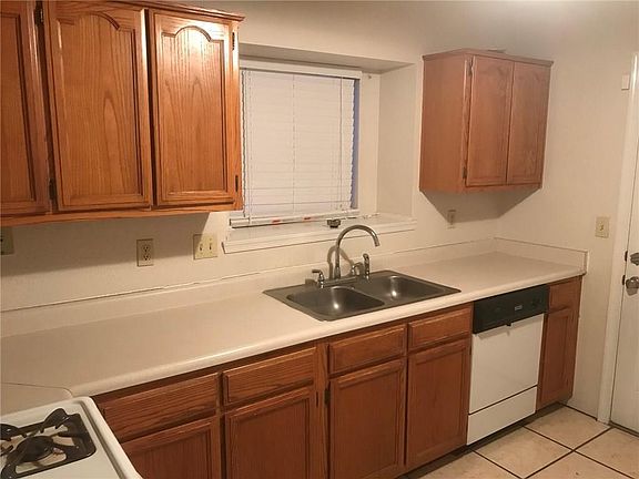 5th image of 1712 Wood Quail Way