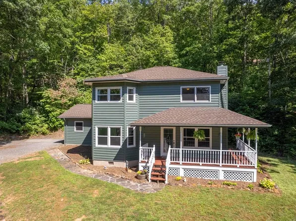 139 Nighthawk Dr, Sylva, NC 28779