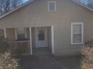 605 College St, Athens, TN 37303