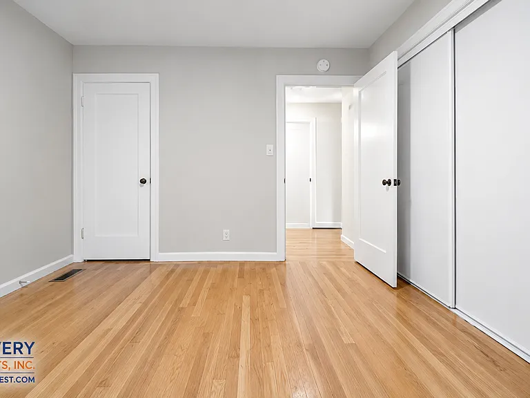24 Sylvan Way — Photo 30