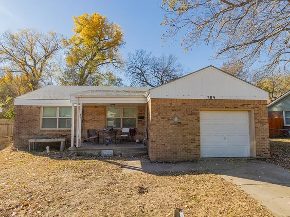309 E Spencer Dr, Haysville, KS 67060