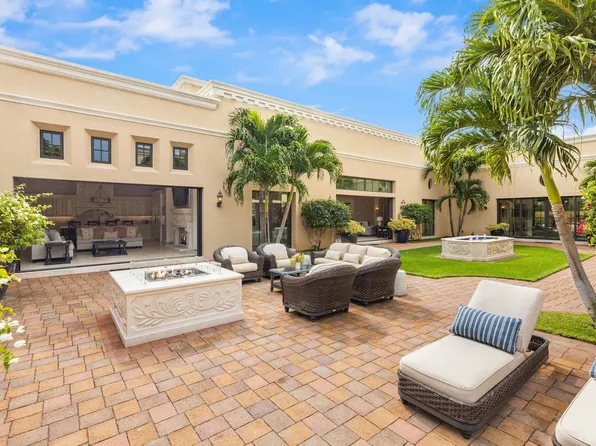 4520 Kahala Ave, Honolulu, HI 96816