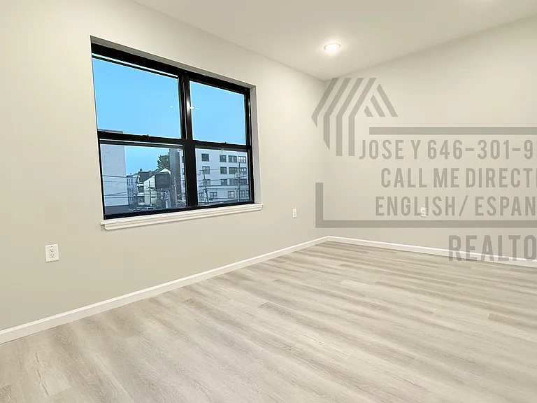71 16th Ave #100 — Photo 10