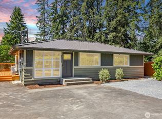 2002 211th Place SW, Lynnwood, WA 98036