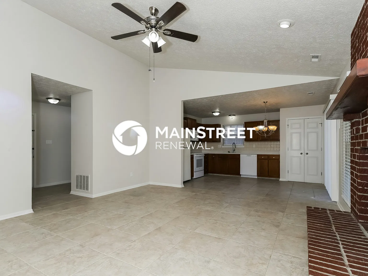 5671 Prestonwood Ct — Photo 3
