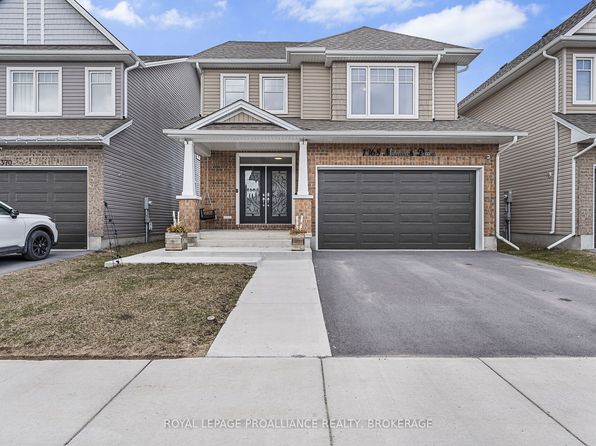1368 Monarch Dr, Kingston, ON K7P 0R9