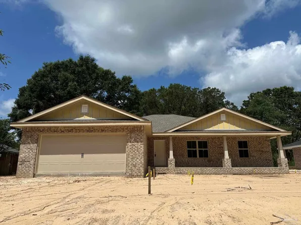 5721 Lofty Pines Dr, Milton, FL 32570