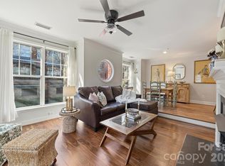 Oak Park at 3rd Ward, Charlotte, NC 28202