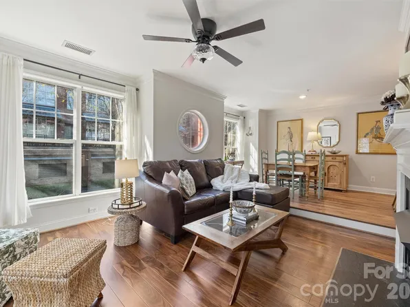 1144 W 1st St, Charlotte, NC 28202