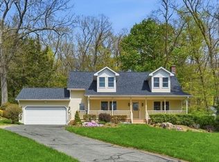 24 Merrill Rd, Wilbraham, MA 01095