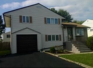 17 Capp St, Carteret, NJ 07008