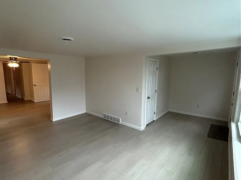 286 Normal Ave #UPPER — Photo 9