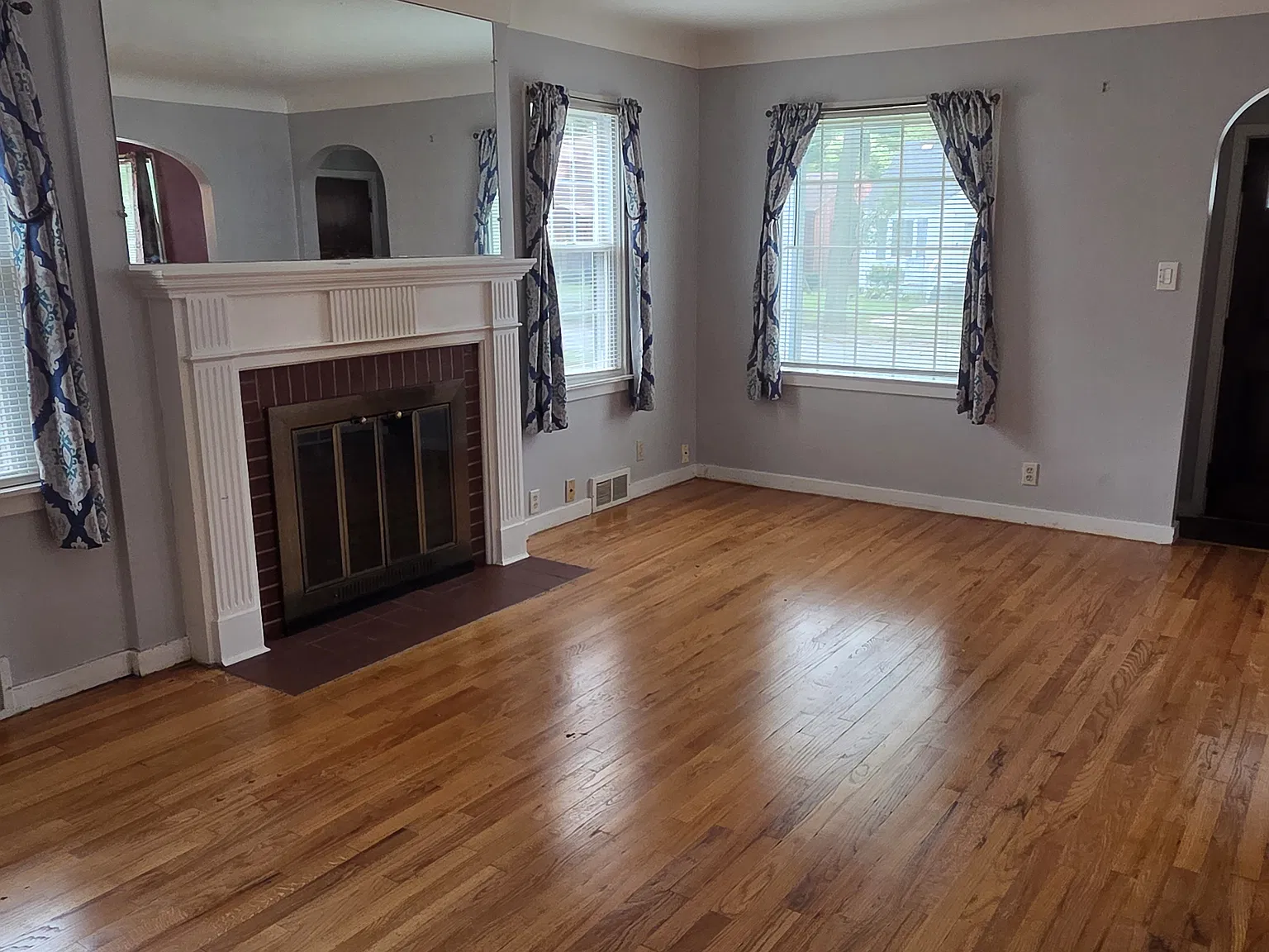 2 bed, 944 sqft, $1,149 — Photo 3