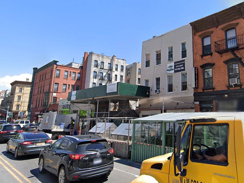 2nd image of 436 Union Ave #L