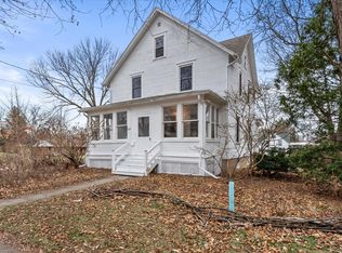 626 Monroe St, Fort Atkinson, WI 53538