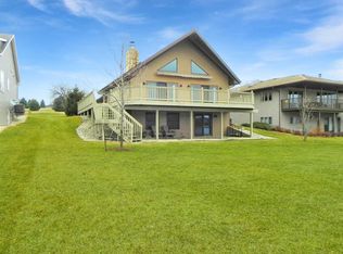 874 Breckenboro Rd, Davis, IL 61019