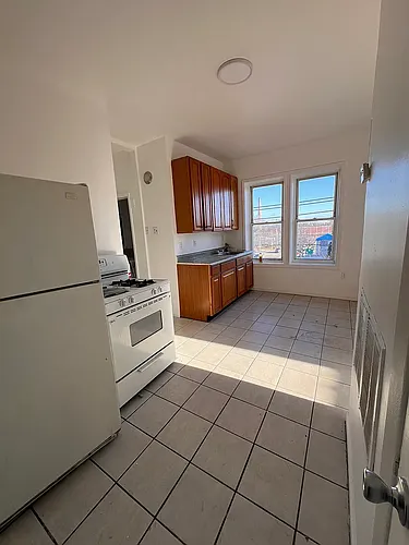 93 Ackerman Ave #5C Photo 1 93 Ackerman Ave #5C Photo 1