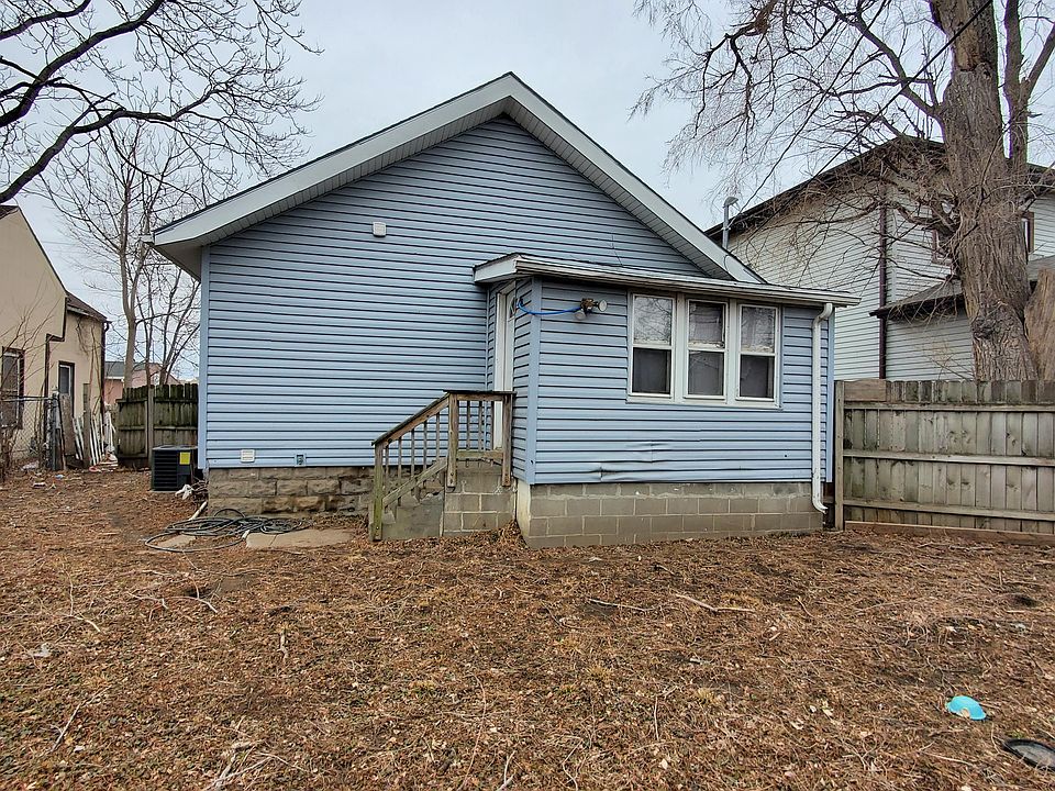 2nd image of 1510 Avenue A