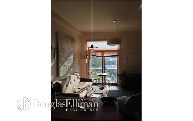 Rented by Douglas Elliman | media 29