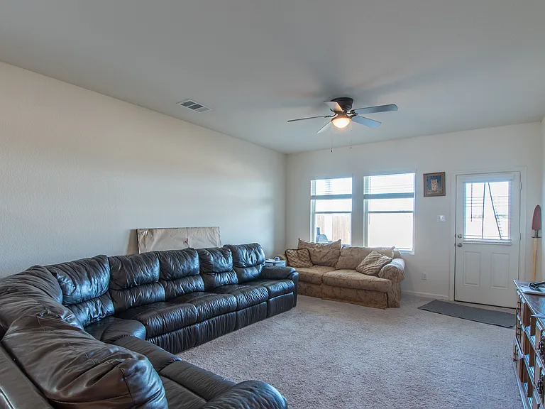 113 Waterhouse Lake Dr — Photo 6