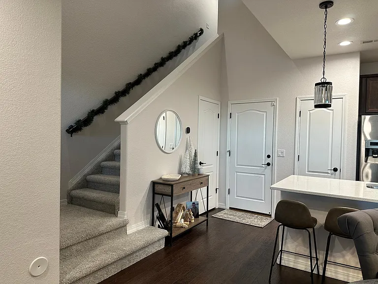 Stairs to 2nd Floor