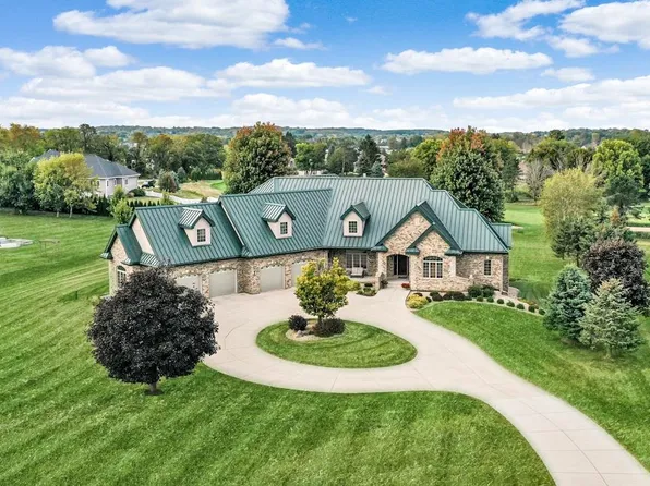 7548 Fallen Oak Dr, Verona, WI 53593