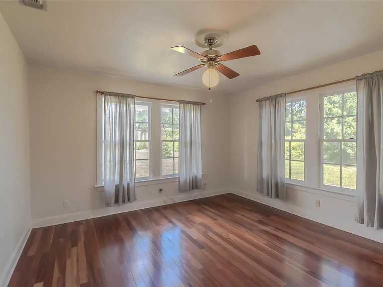 1202 Norwood Rd — Photo 26