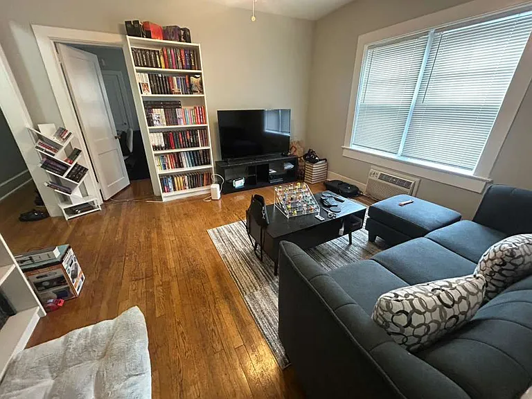 2254 Bryn Mawr Ave #3B — Photo 26