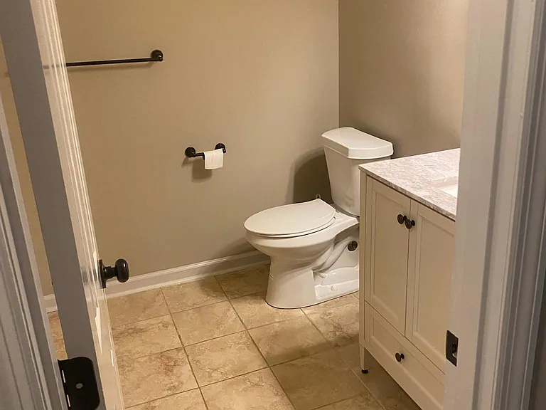 113 Springfield Ln — Photo 7