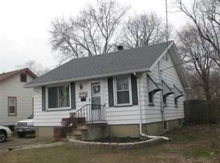 126 Manalapan Rd, Spotswood, NJ 08884