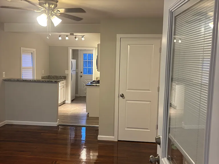 47 Sycamore Ave — Photo 2