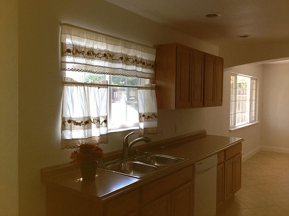 4th image of 1313 Keeney Way