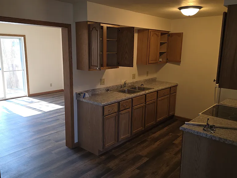 19 Fordem Ct #19 — Photo 2