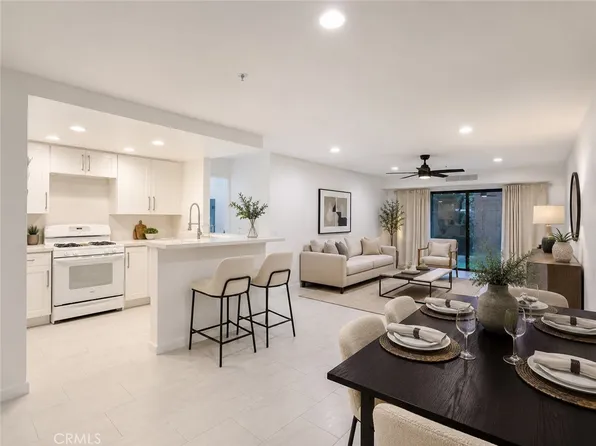700 W 3rd St Unit A104, Santa Ana, CA 92701