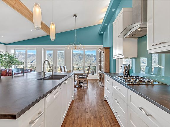 4th image of 11713 Olympic View Dr