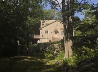 239 Chestnut Hill Rd, Glocester, RI 02814