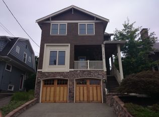 1615 35th Ave, Seattle, WA 98122